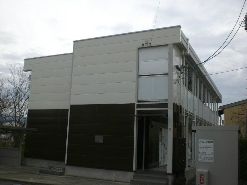 Main exterior of leopalace Fujiya II