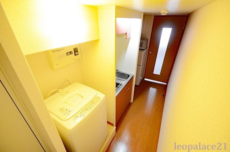 Room image 9