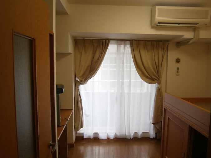 Room image 8