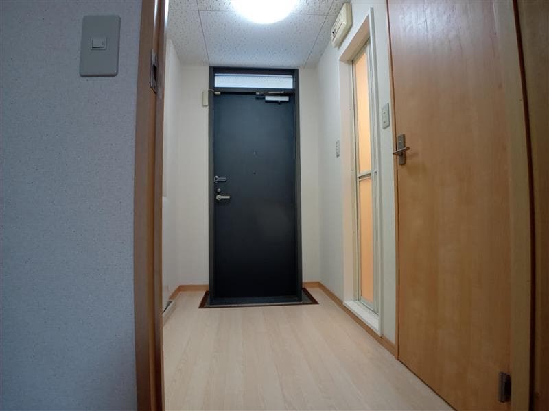 Room image 11