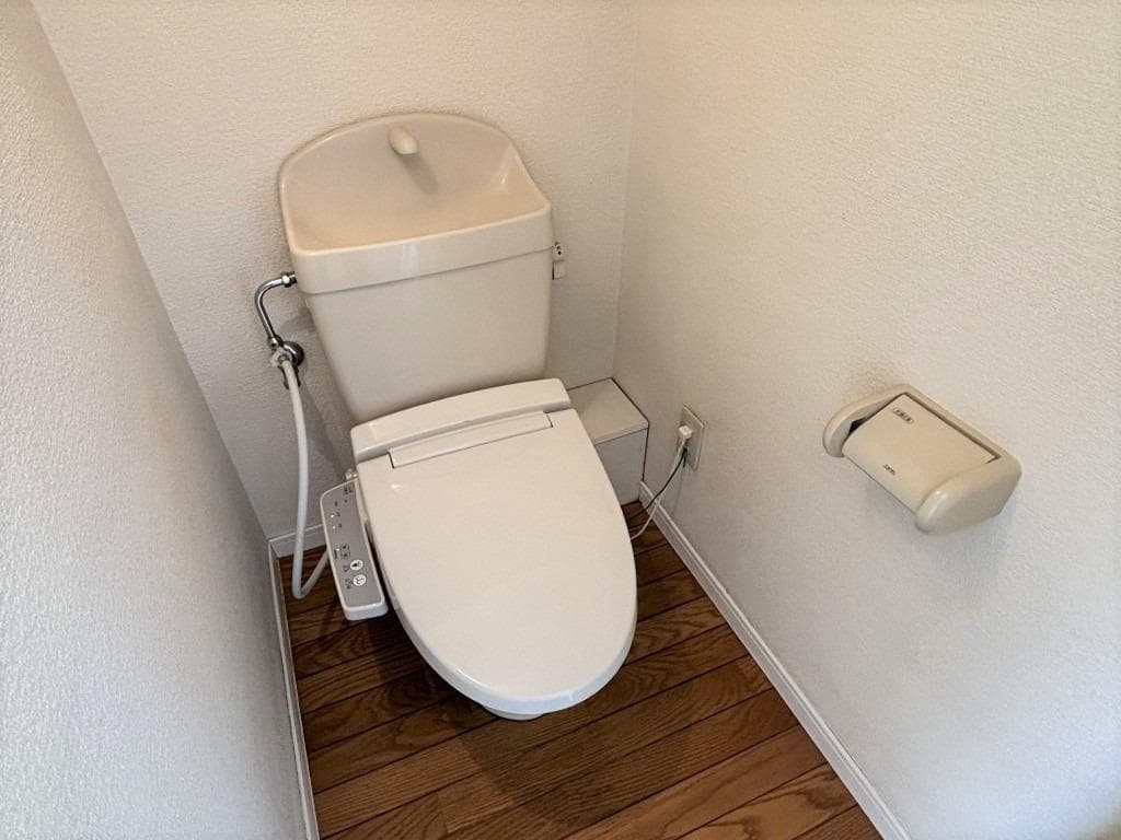 Room image 10