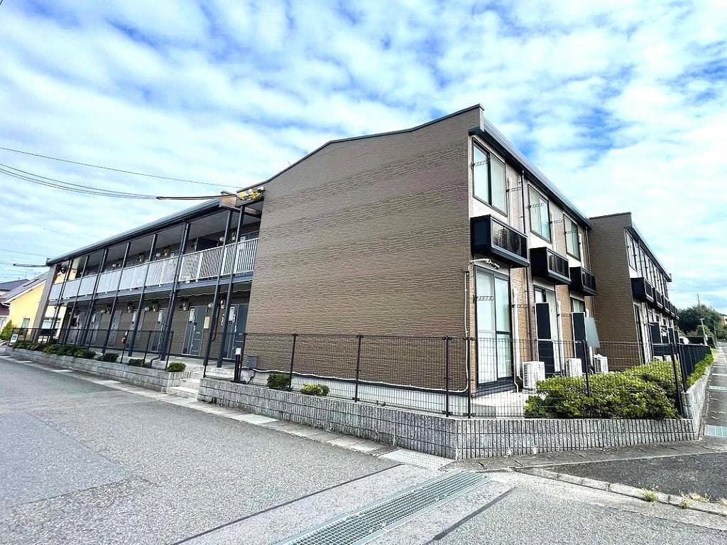Main exterior of leopalace Sunlight Pal