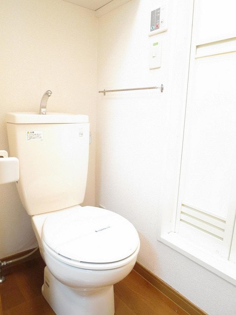 Room image 11