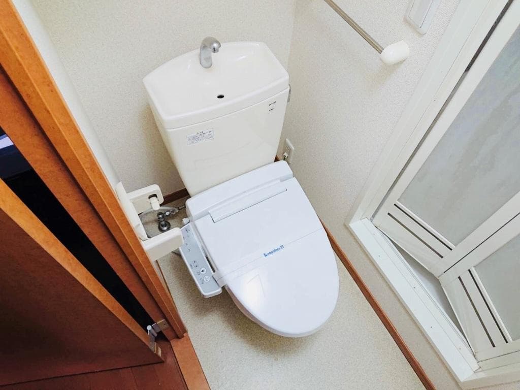 Room image 9
