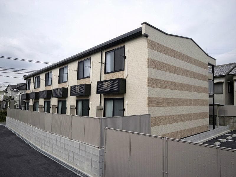 Main exterior of leopalace KIZUGAWA