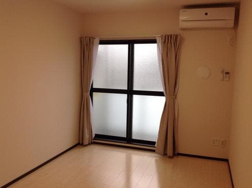 Room image 15