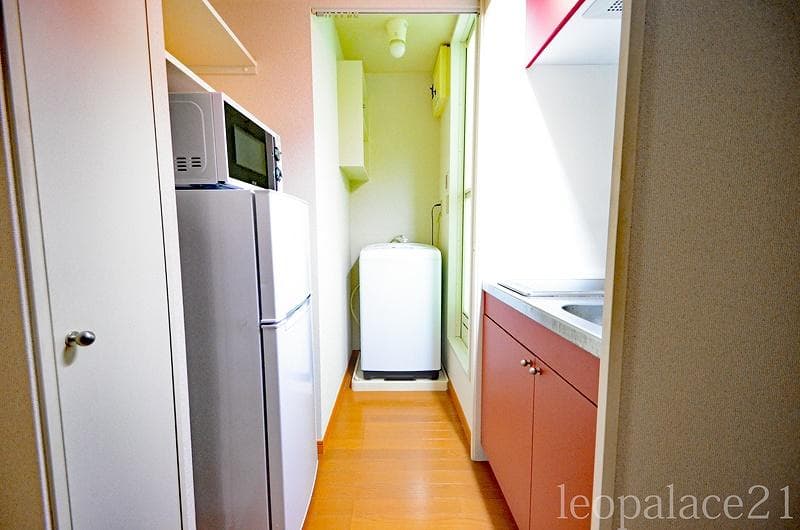Room image 15