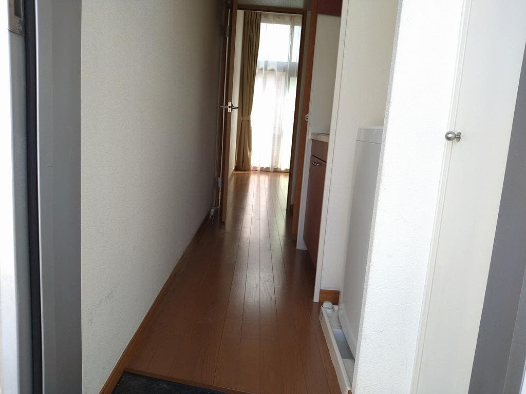 Room image 12