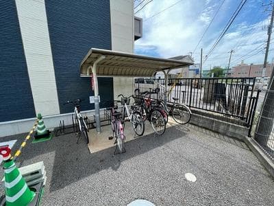 Room image 12