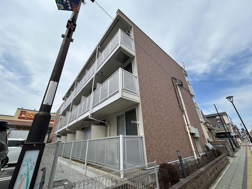 Main exterior of leopalace Althea Nisshin