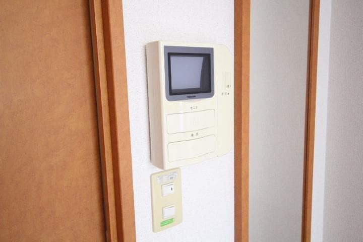 Room image 11