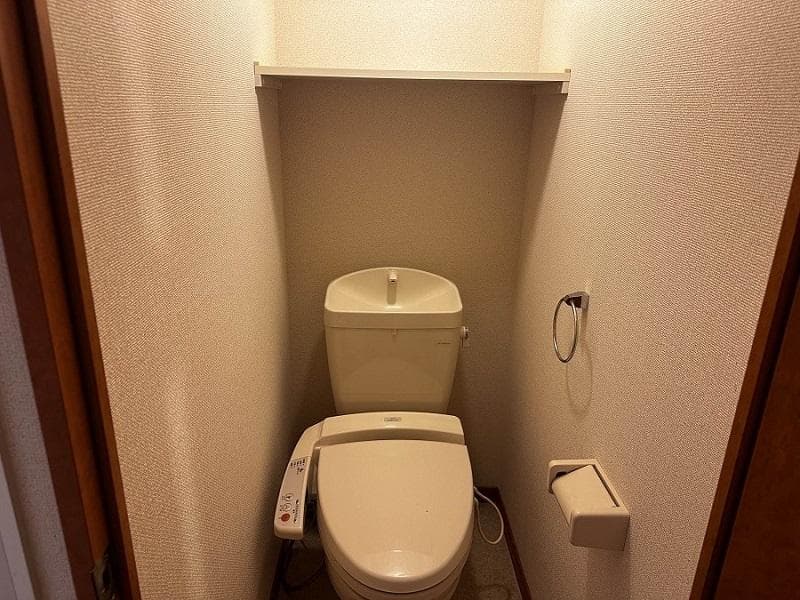 Room image 11