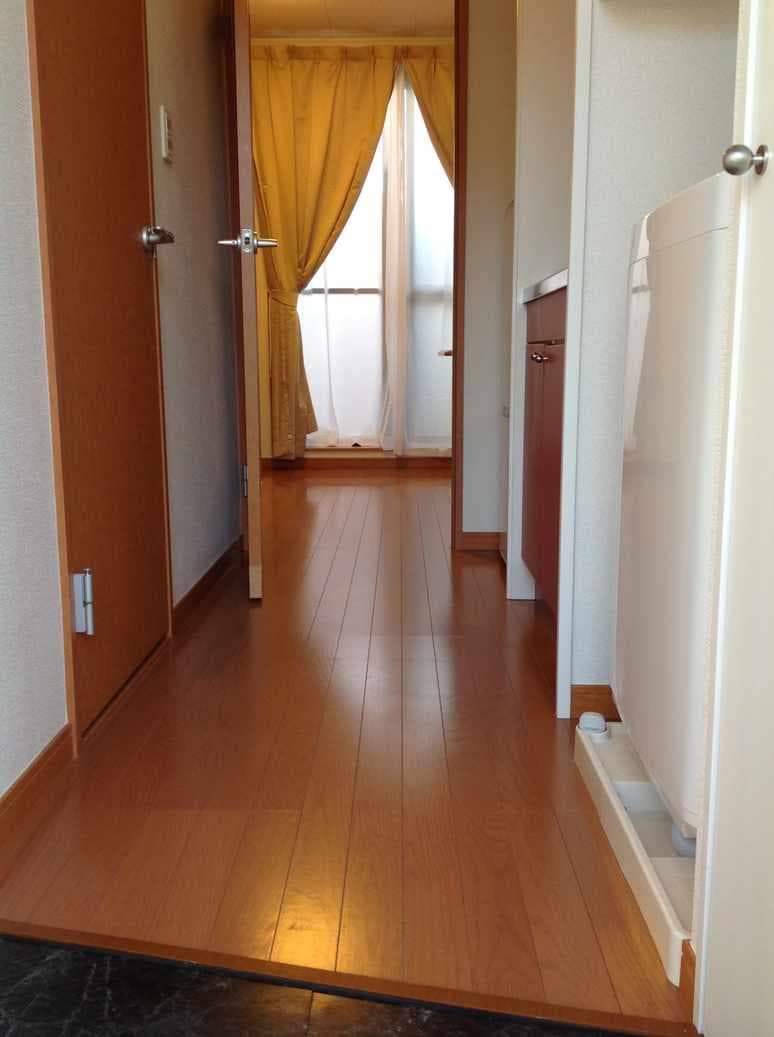Room image 12