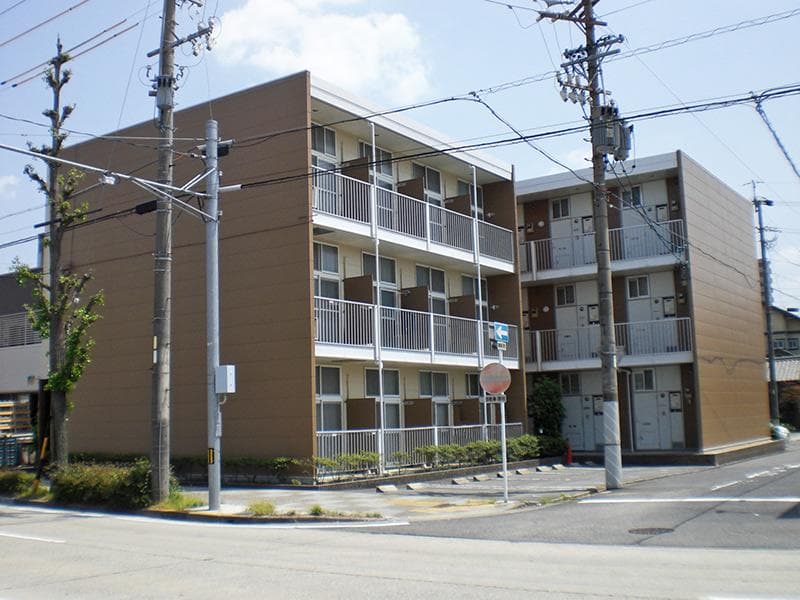 Main exterior of leopalace Nibori