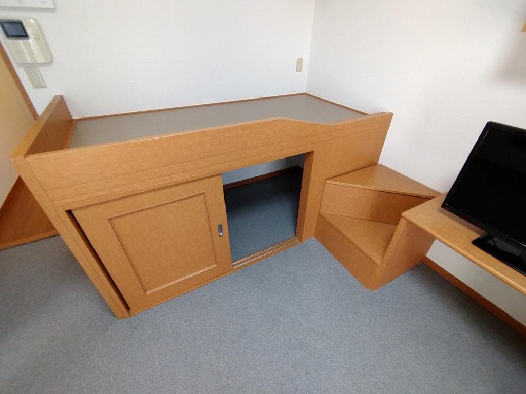 Room image 10