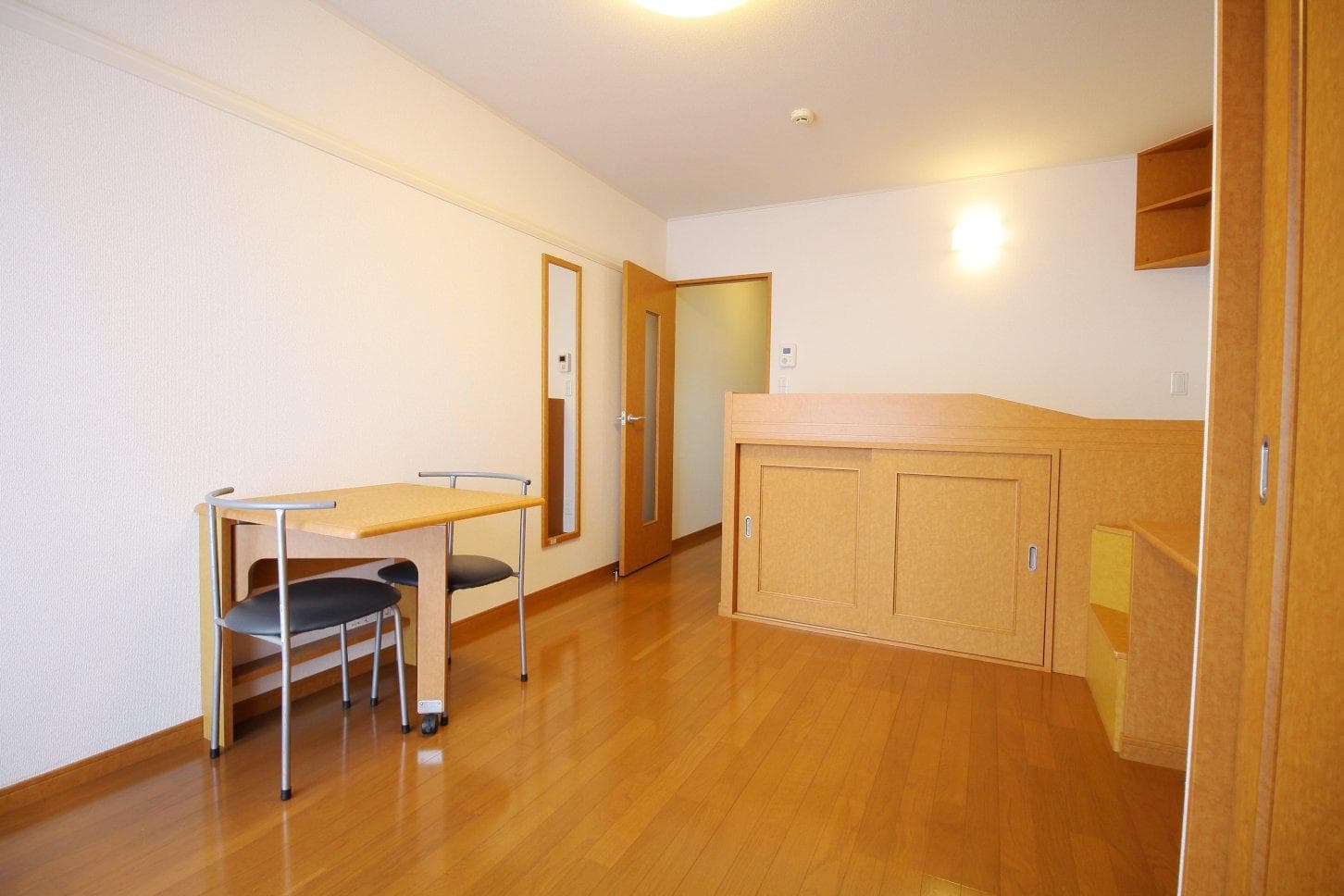 Preview interior of leopalace Pocket II