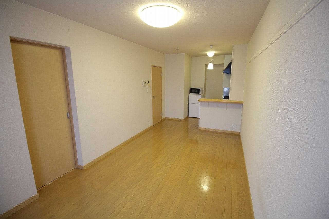 Preview interior of leopalace EAST FIELD II