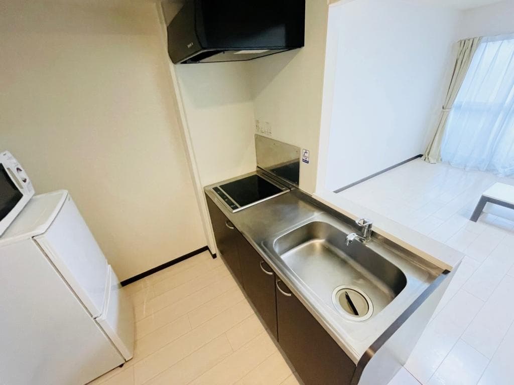 Room image 9