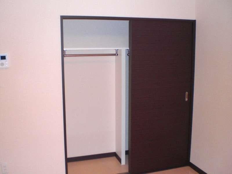 Preview interior of LEONEXT Leono