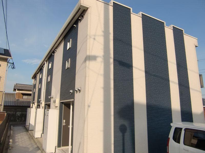 Main exterior of LEONEXT One New