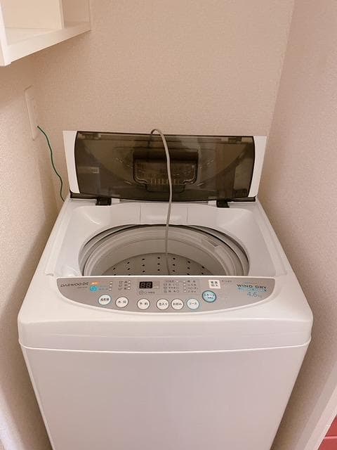 Room image 11