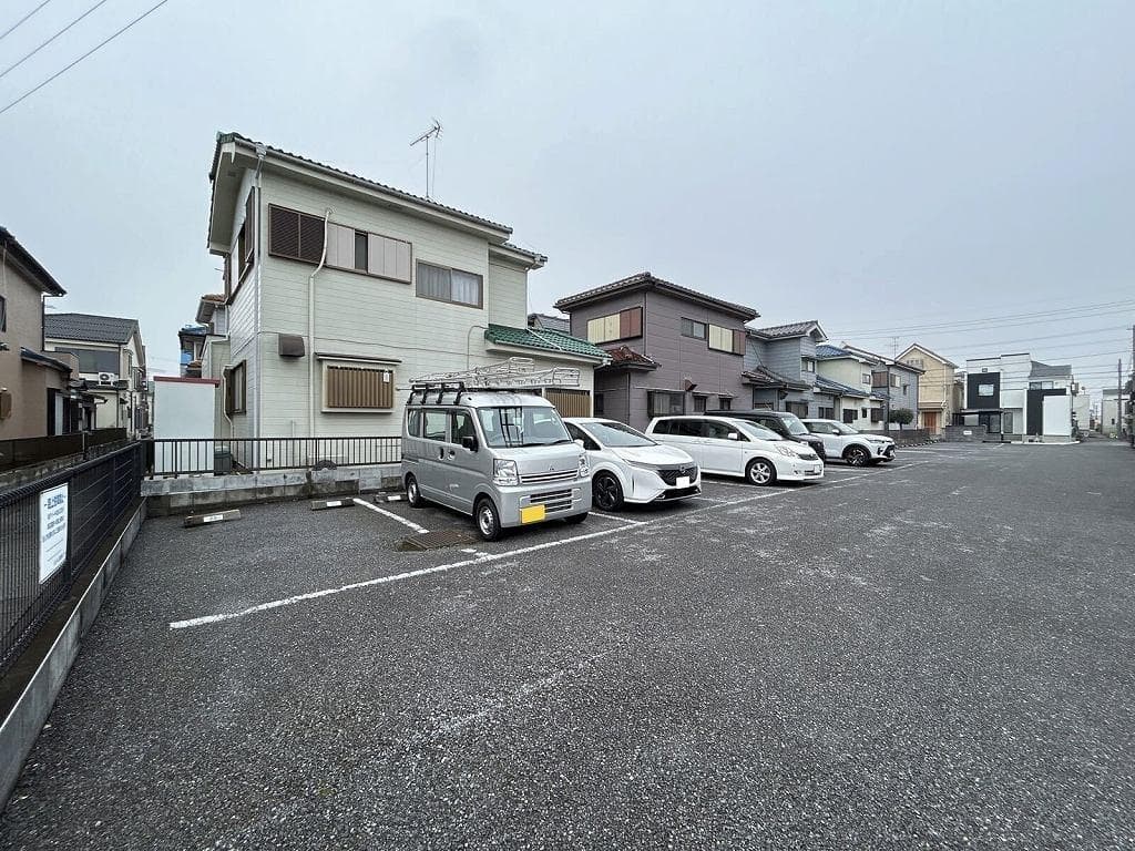 Room image 8