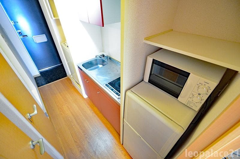 Room image 12