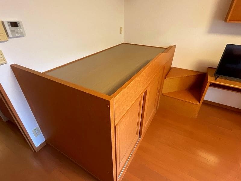 Room image 11