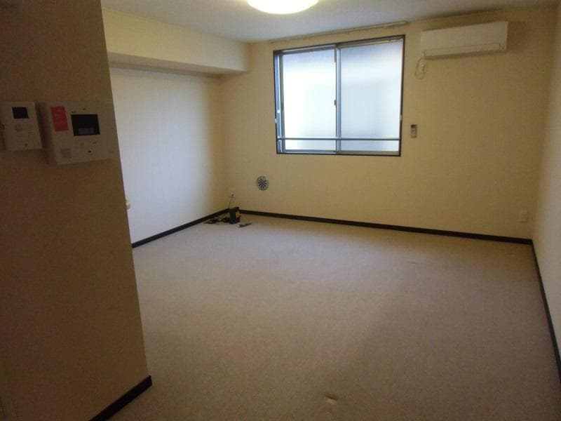 Preview interior of LEONEXT Kagayaki