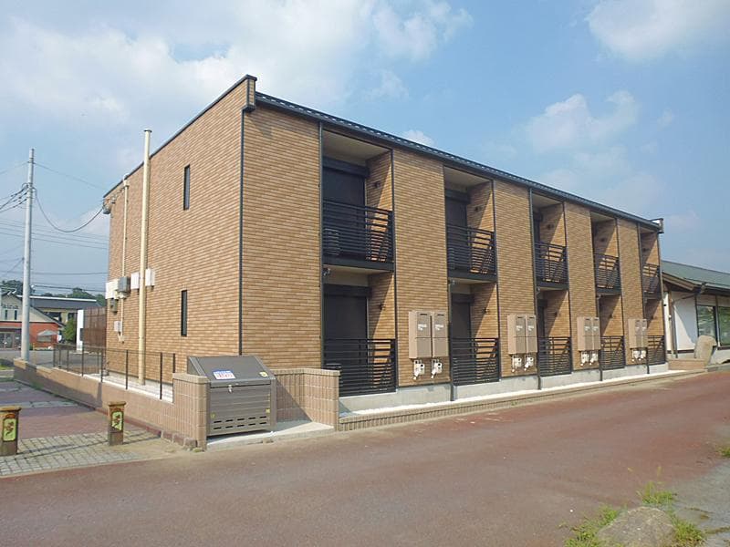 Main exterior of LEONEXT Asuka