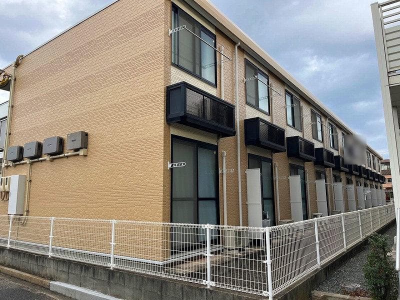 Main exterior of leopalace Charmant