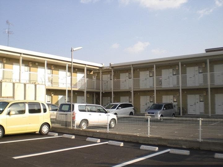 Room image 13