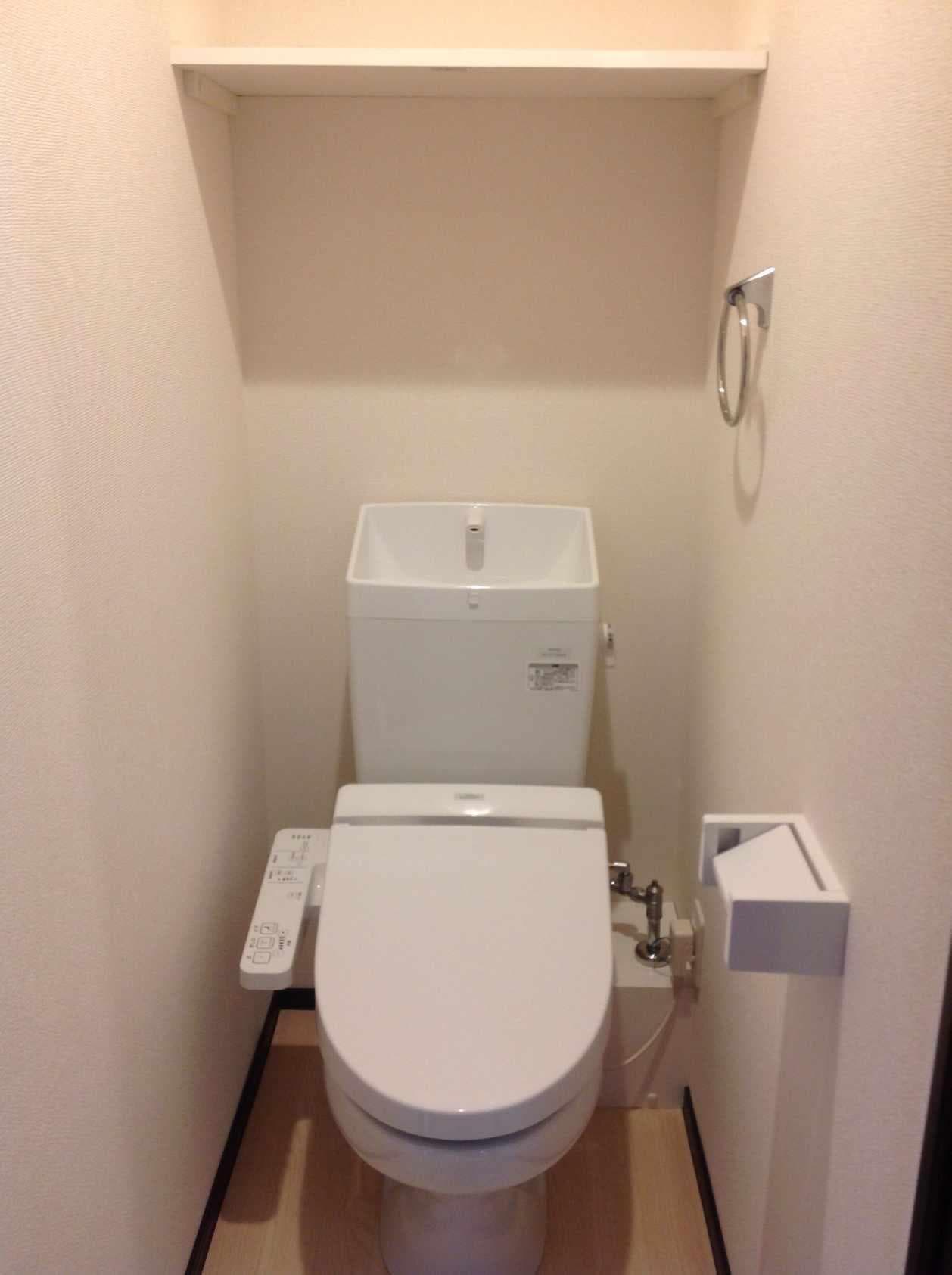 Room image 11