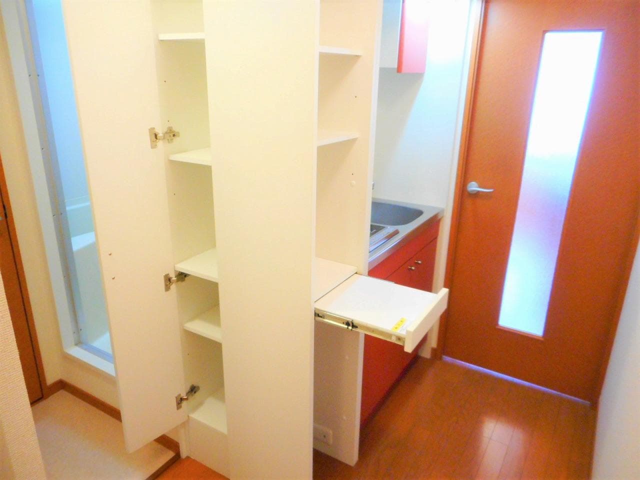 Room image 12