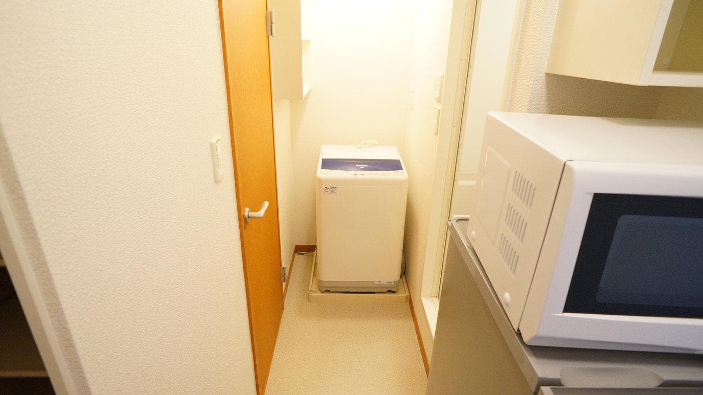 Room image 12