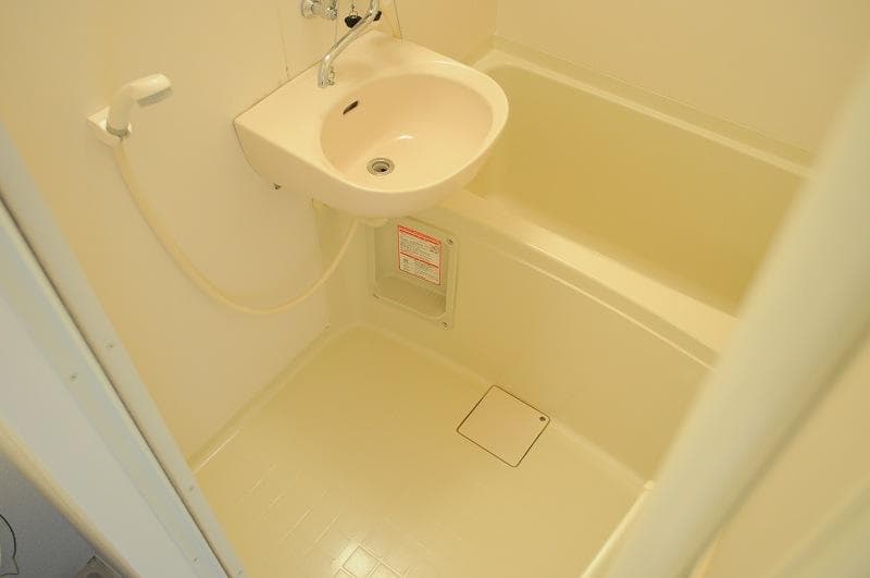 Room image 9