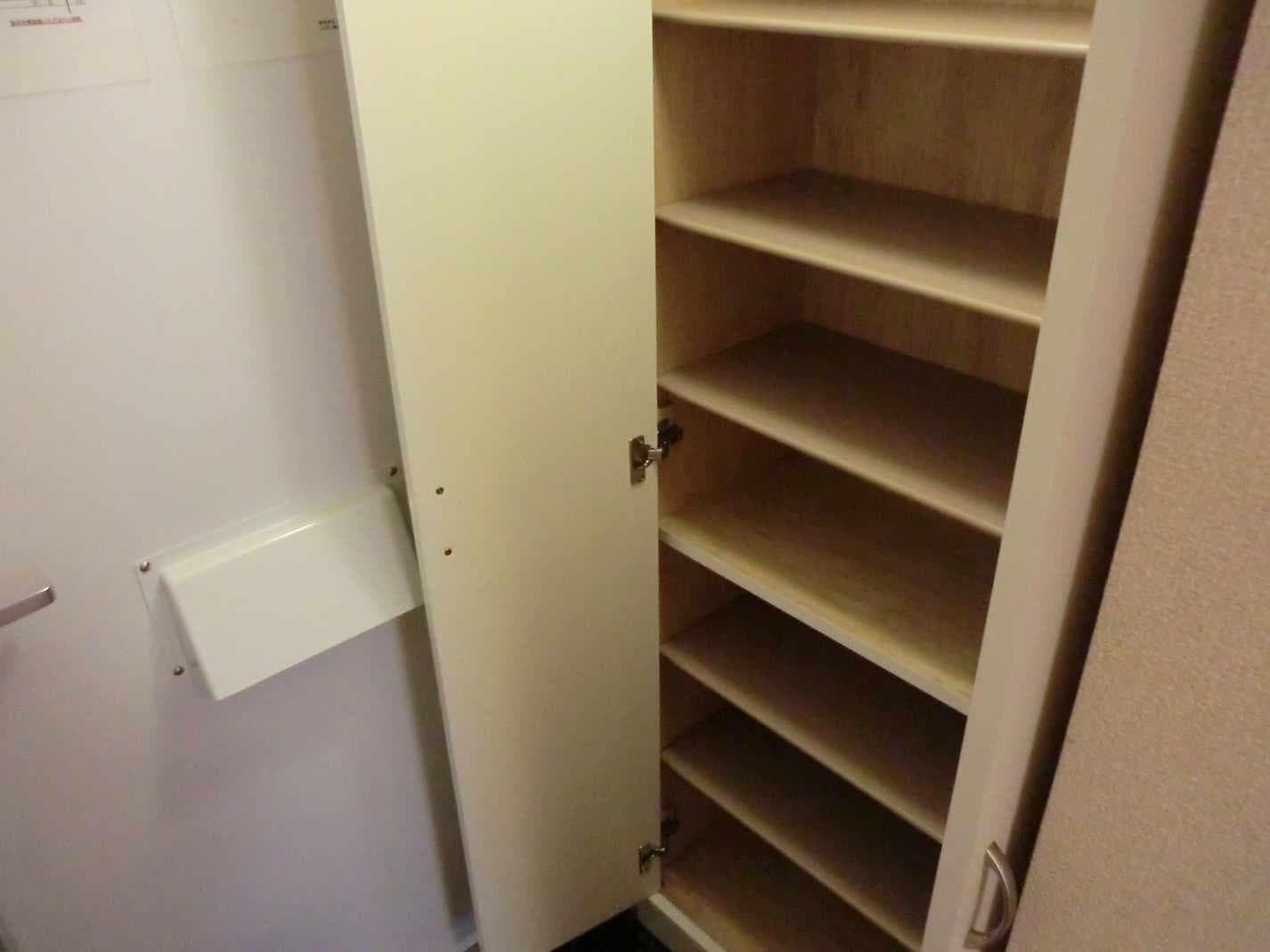 Room image 12