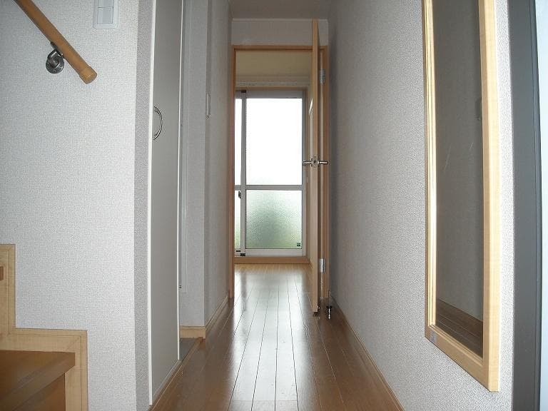 Room image 12