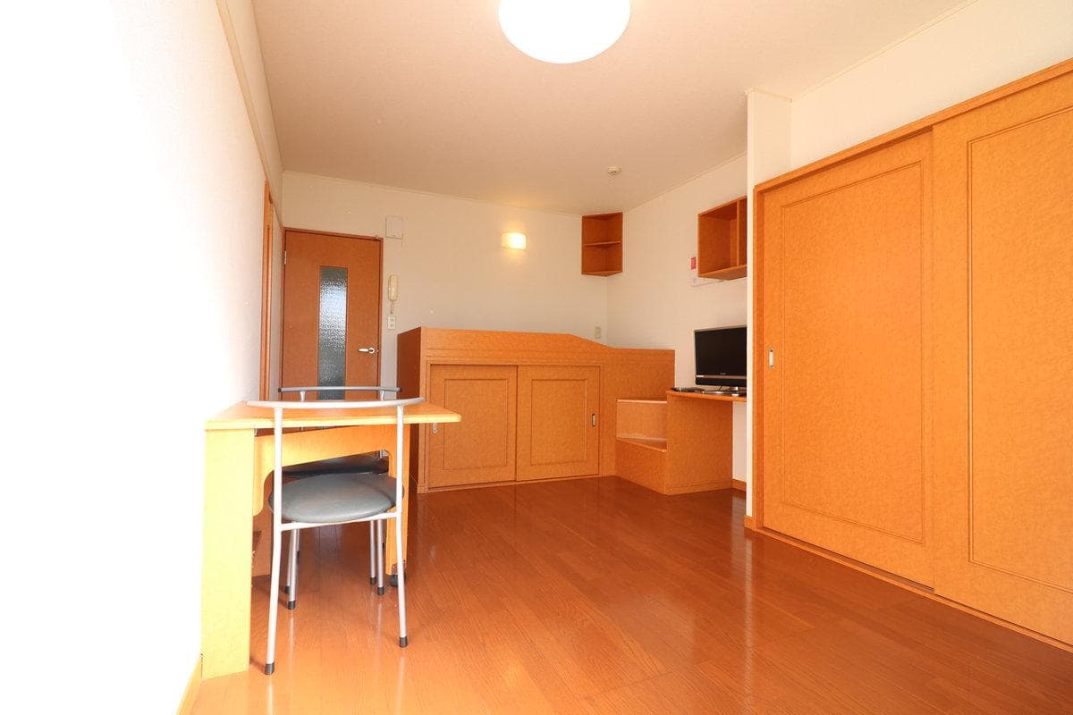 Preview interior of leopalace GI