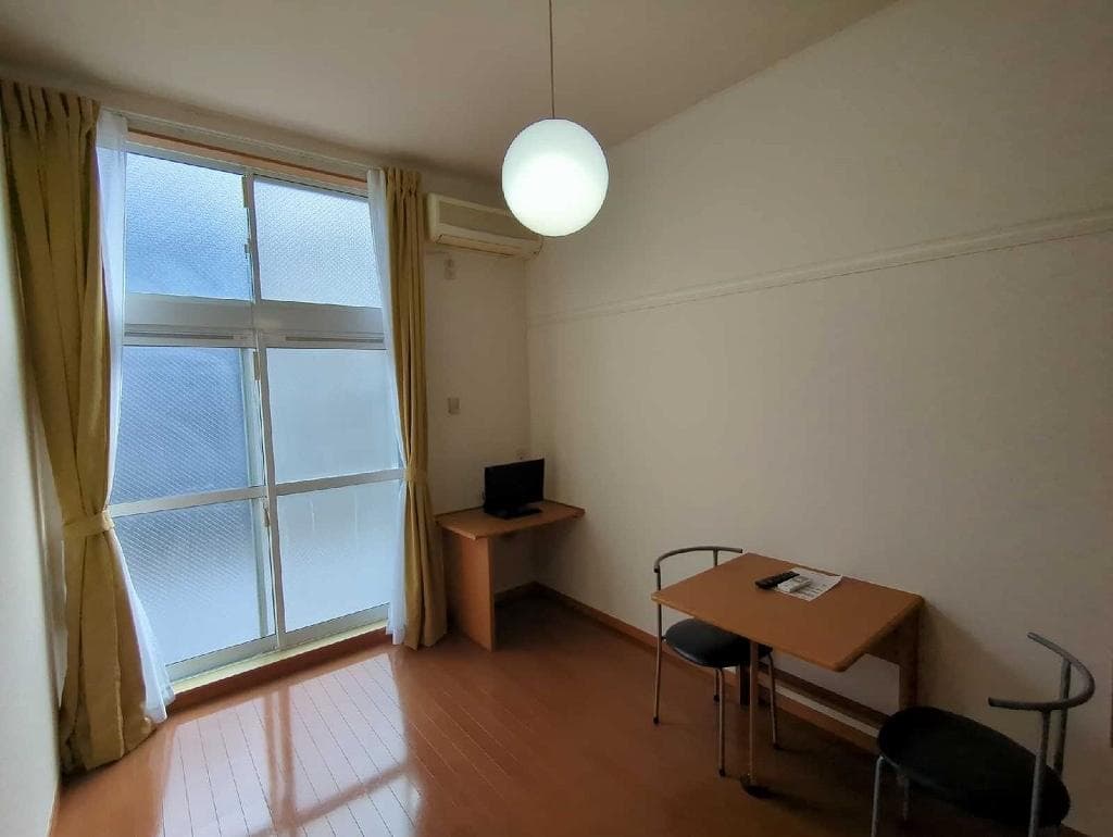 Preview interior of leopalace Port Side