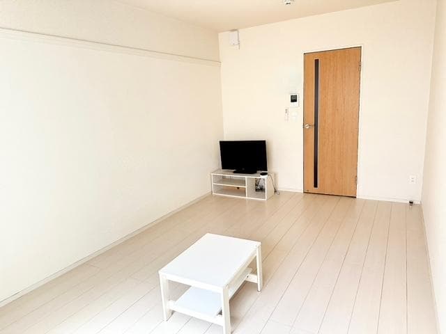 Preview interior of CLEINO Tiara