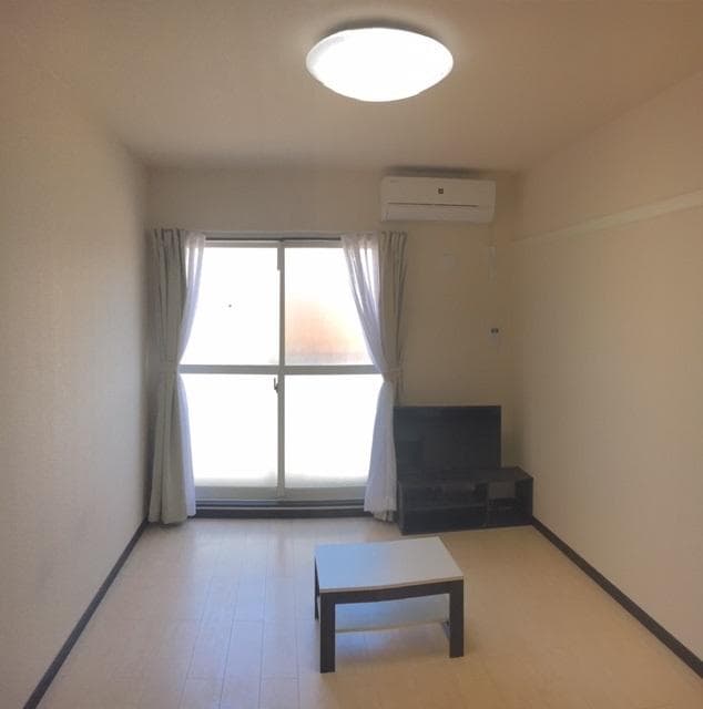 Preview interior of LEONEXT Rappora