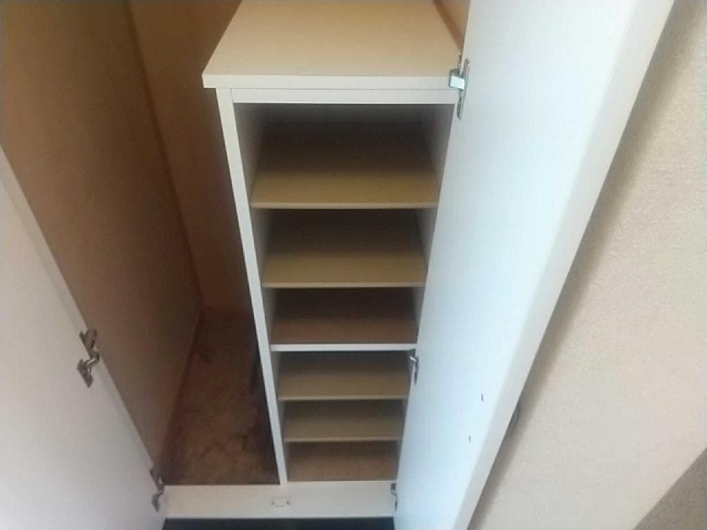 Room image 13