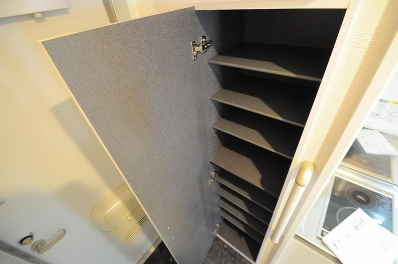 Room image 9