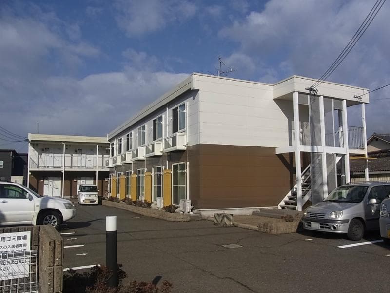 Main exterior of leopalace Cozy Court