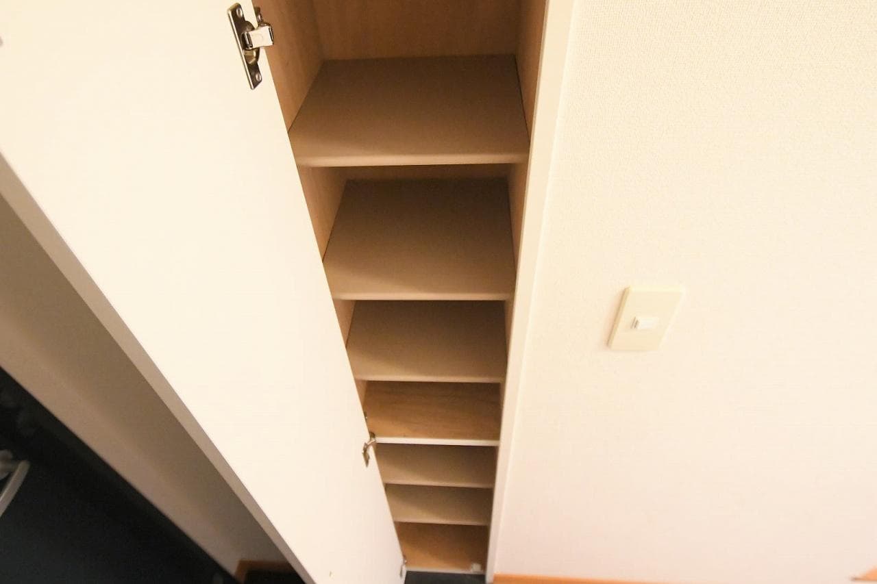 Room image 10