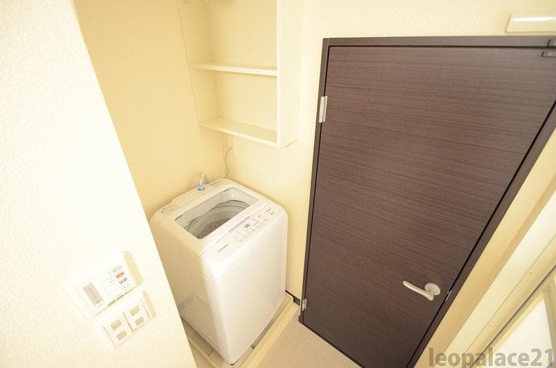 Room image 14