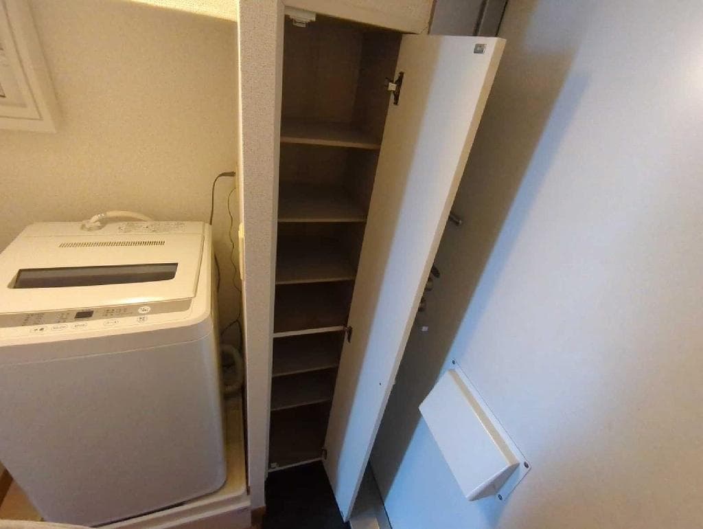 Room image 13