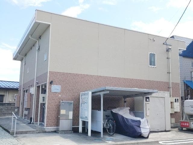 Main exterior of LEONEXT Gobyo