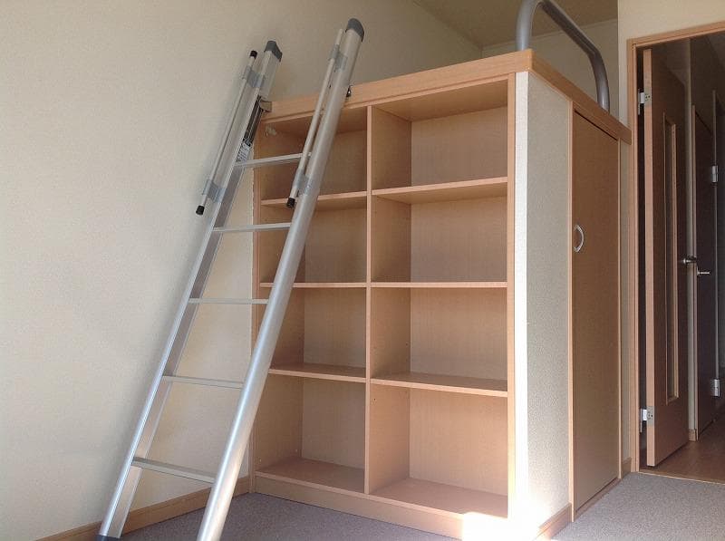 Room image 10